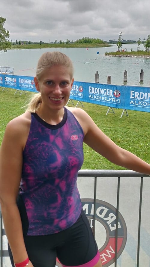 Anna avant son triathlon à Erding